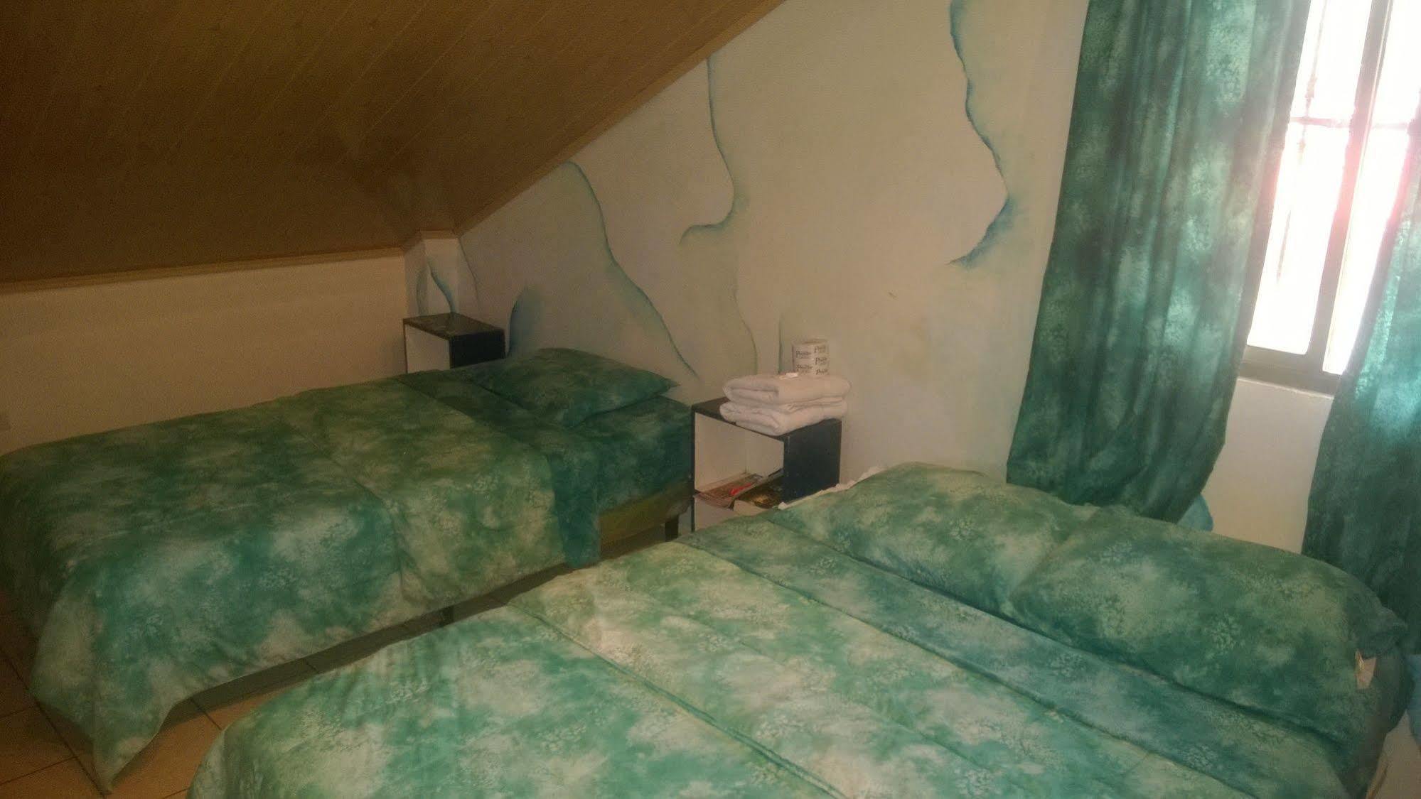 Hotel Hostal Boquete 2*